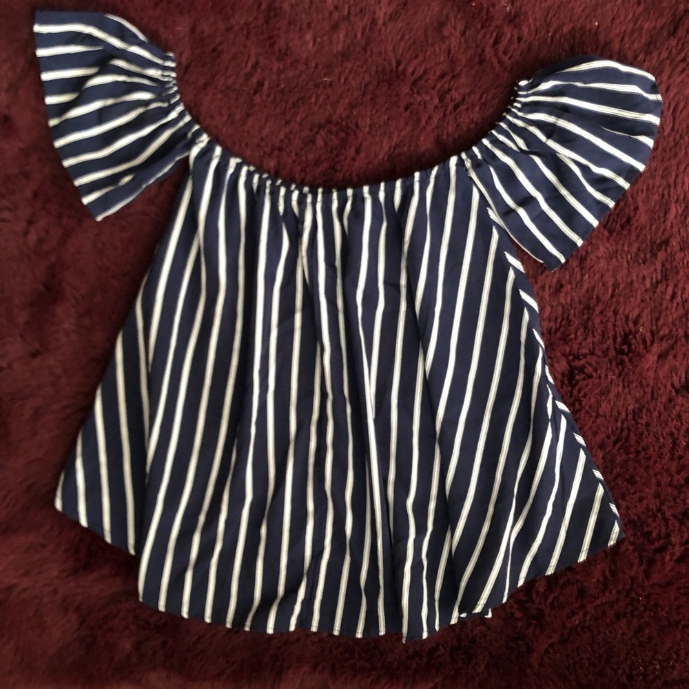Striped Top - Picture 4 of 5